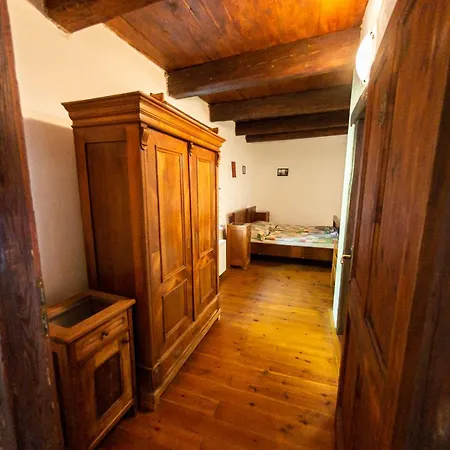 Statek Vranc - Stodola شقة *