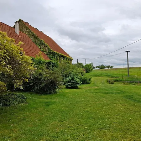 Statek Vranc - Stodola شقة