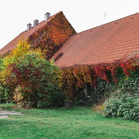 شقة Statek Vranc - Stodola Bítov